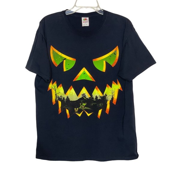 Fruit of the Loom Other - Halloween T-shirt Mean Green Pumpkin Face Scary Road Haunted House Bats Size L